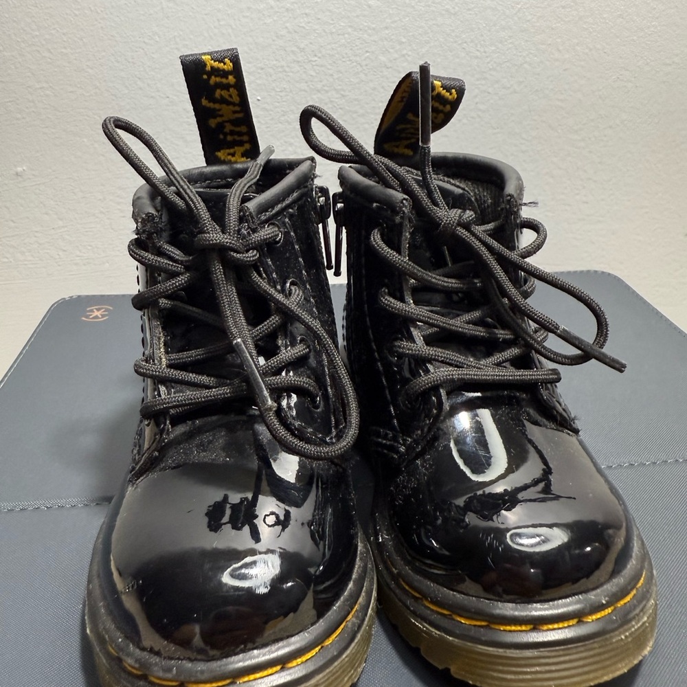 Amalfi Kids Glossy Black Boots